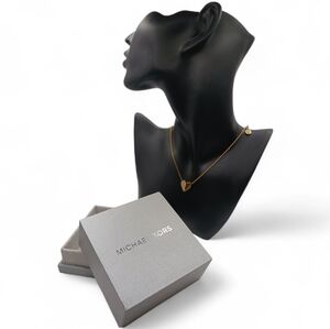 💎 Michael KORS Gold Tone Heart-Shaped Necklace
